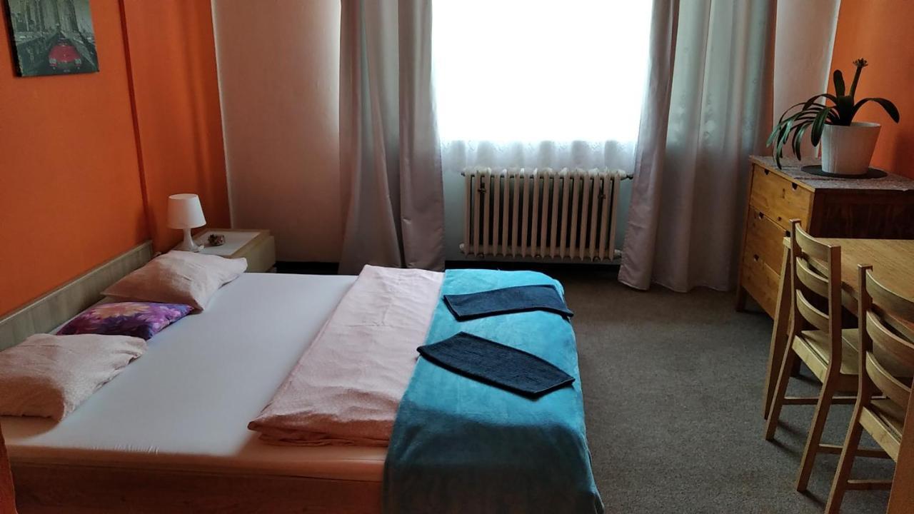 Motel Grado Prag Dış mekan fotoğraf