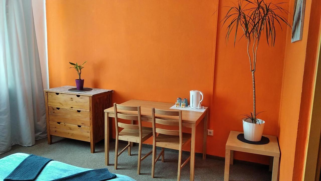 Motel Grado Prag Dış mekan fotoğraf