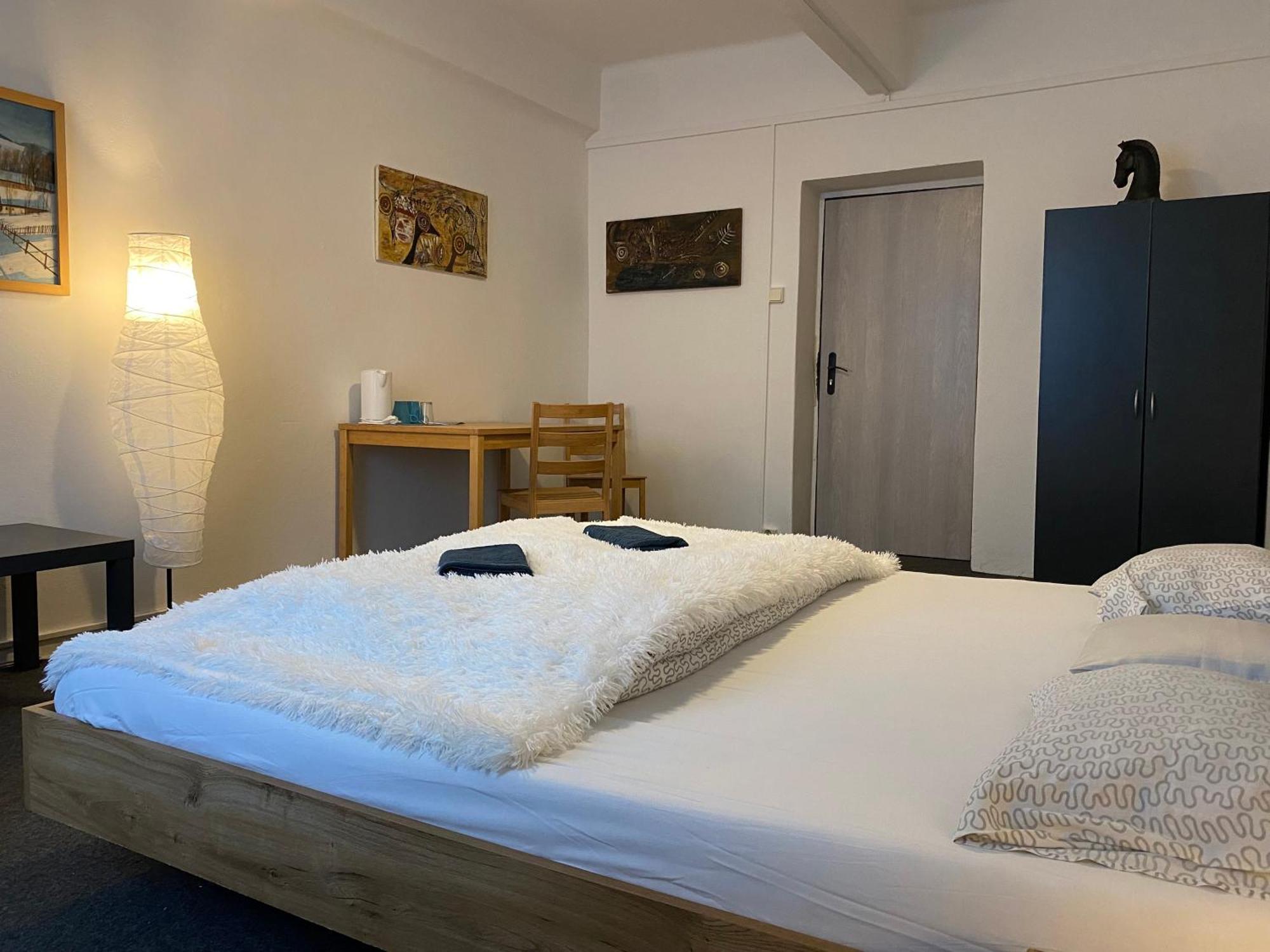 Motel Grado Prag Dış mekan fotoğraf