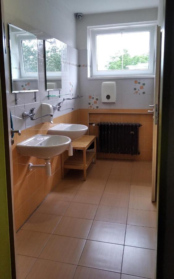 Motel Grado Prag Dış mekan fotoğraf